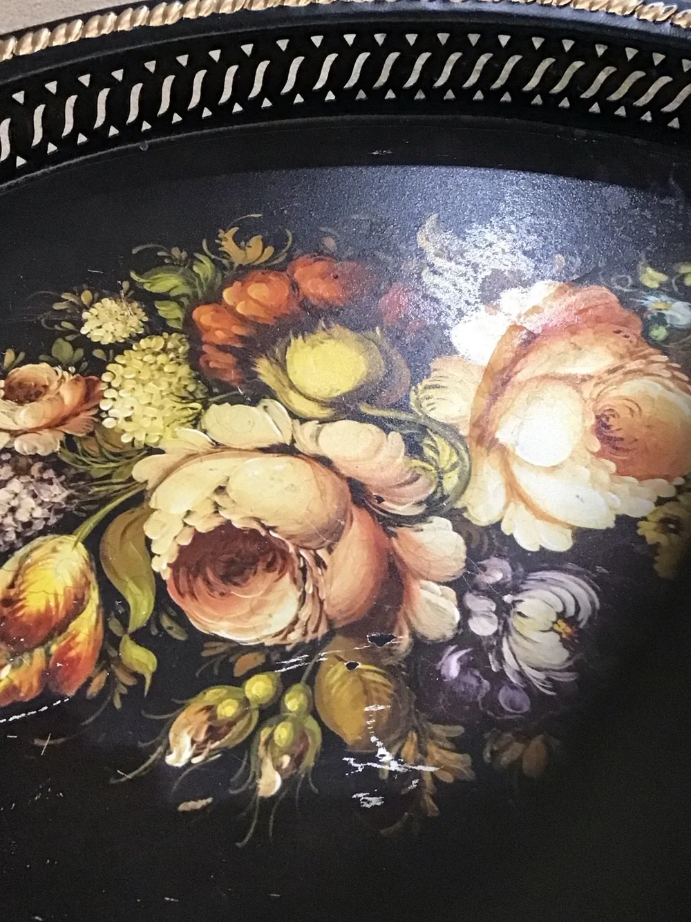 Vintage Floral Oval Wall Tray -Victorian Trading C Black with Multicolor Bouquet
